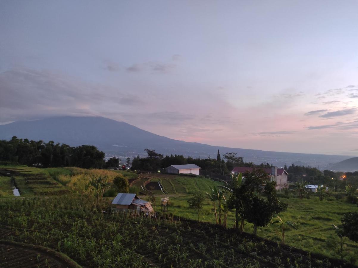 Villa Alraza Tlekung Buitenkant foto