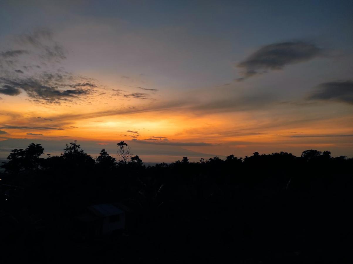 Villa Alraza Tlekung Buitenkant foto